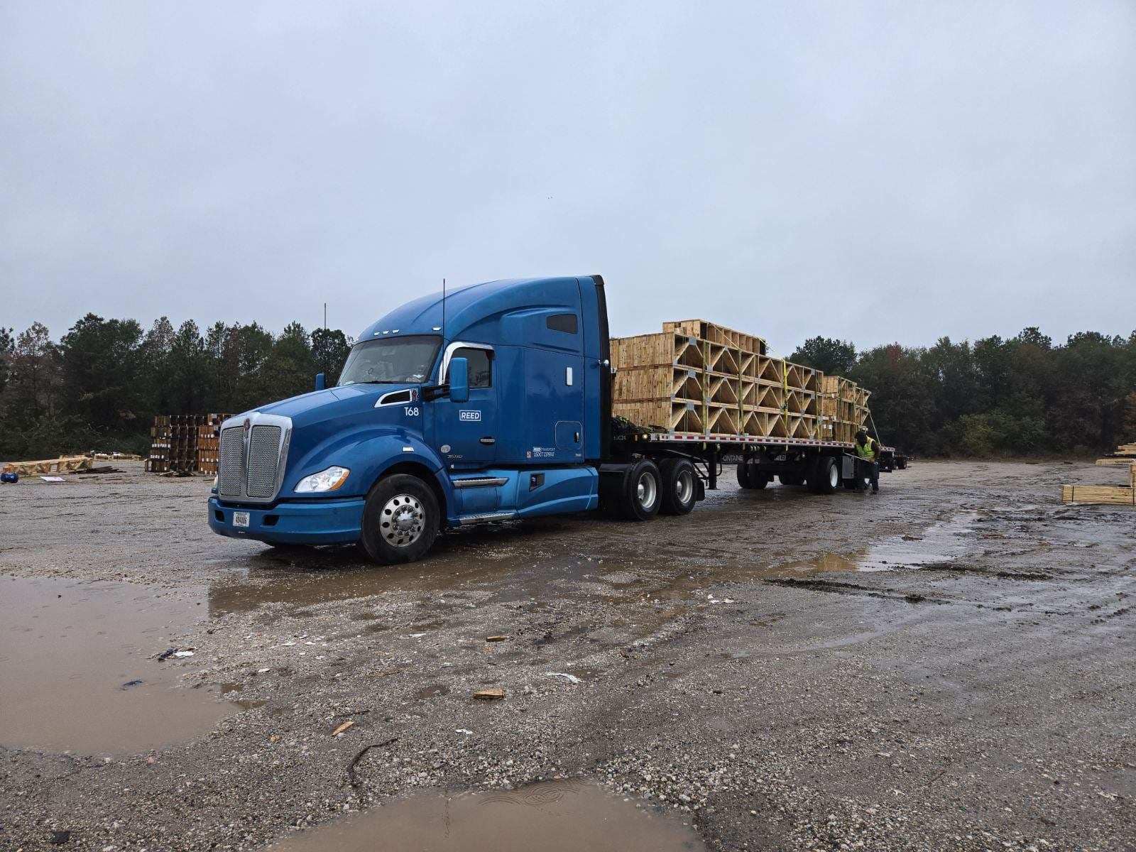 Reed Transport Llc logo